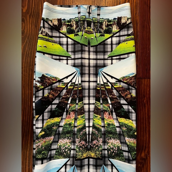 CLOVER CANYON Neoprene Scotland Pencil Skirt Plaid - Picture 5 of 6